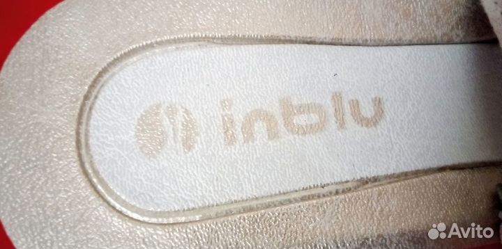 Кожанные новые босоножки inblu Италия