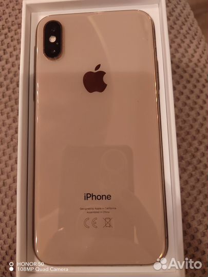 iPhone Xs, 64 ГБ