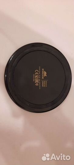 Беспроводная зарядка rivacase