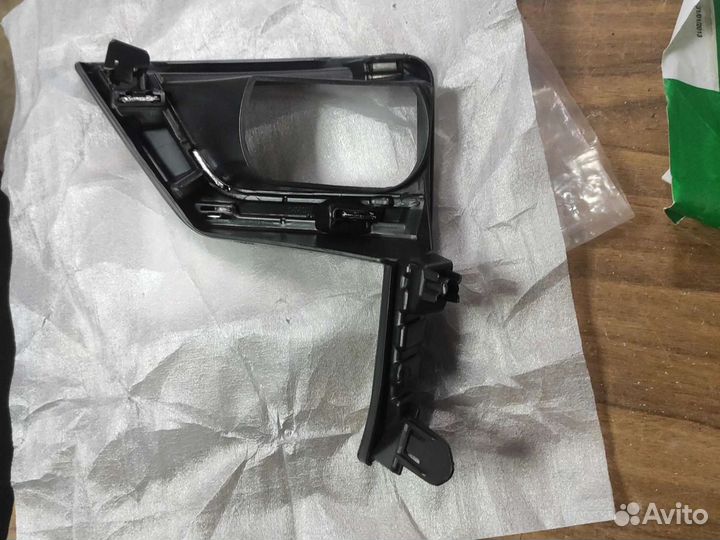 Рамка птф toyota land cruiser prado 150 правая