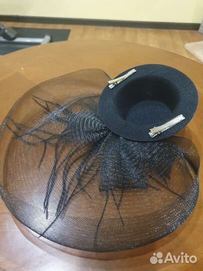 Шляпка женская