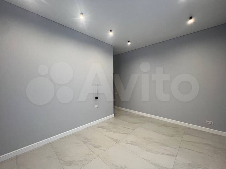 Дом 220 м² на участке 9 сот.