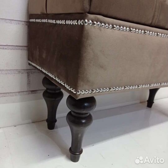 Прихожая в каретной стяжке. Мягкая прихожая