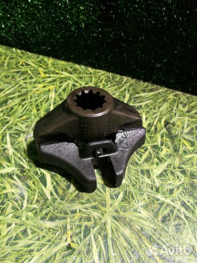 Муфта насоса гур Mercedes-Benz Actros 2014