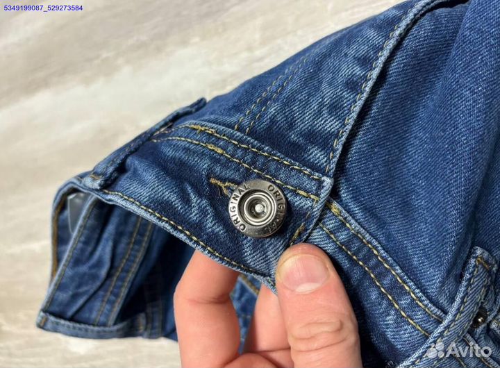 Armani: джинсы, которые говорят о вашем статусе