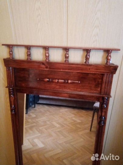 Антикварное зеркало