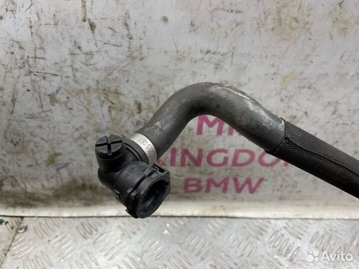 Патрубок системы охлаждения Bmw 3-Series E90