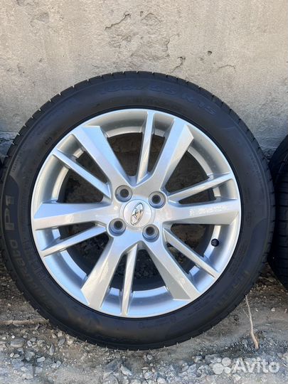 Pirelli Cinturato P1 185/55 R15