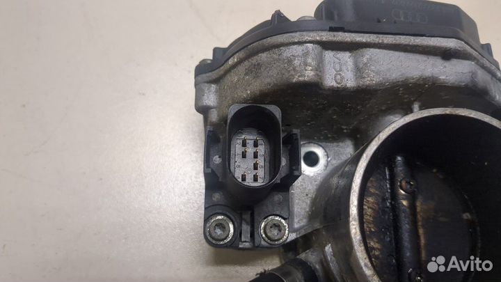 Заслонка дроссельная Audi A4 (B5), 1998