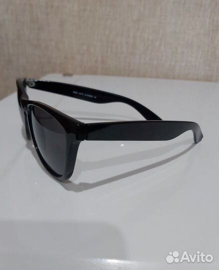 Солнцезащитные очки женские