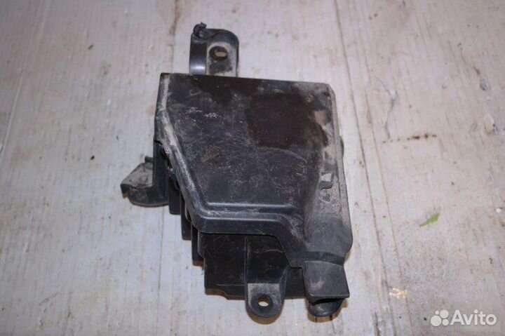 Корпус блока предохранителей Renault Sandero