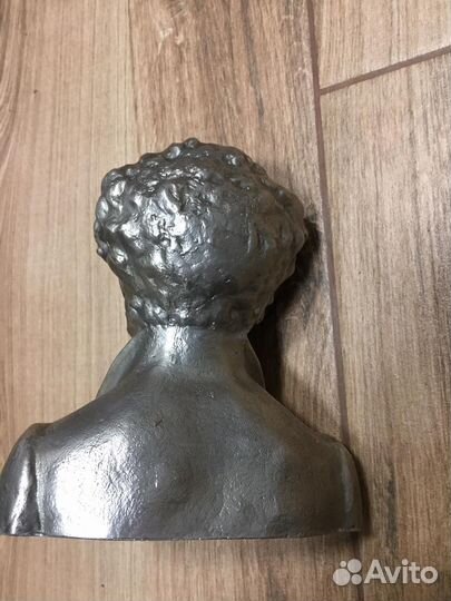 Бюст Пушкина А.С. автор эталона Свешников 1986г