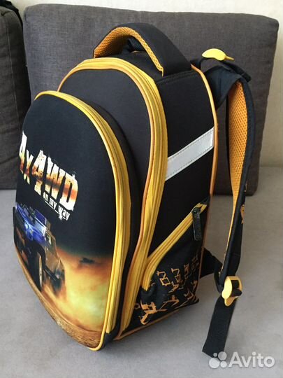 Рюкзак школьный для мальчика