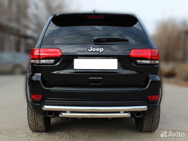 Защита заднего бампера Jeep Grand Cherokee (2011)