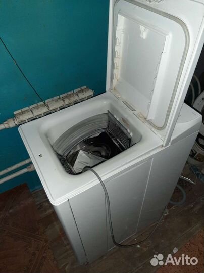 Стиральная машина на запчасти zanussi