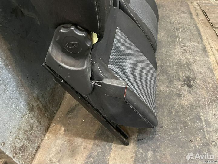 Сиденья LADA Granta I (11 - 18) передние (пара)