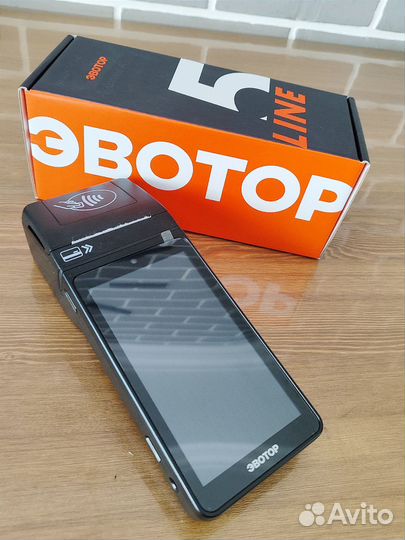 Продам Смарт-терминал Эвотор 5 line без фн