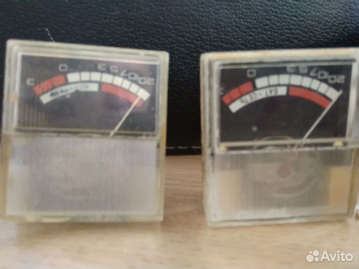 Индикаторы стрелочные