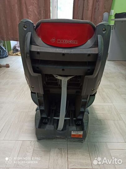 Детское авто-кресло Maxi-Cosi Tobi 9-18кг