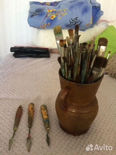 Кисти художественные много