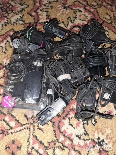 Продам зарядное устройство для телефона