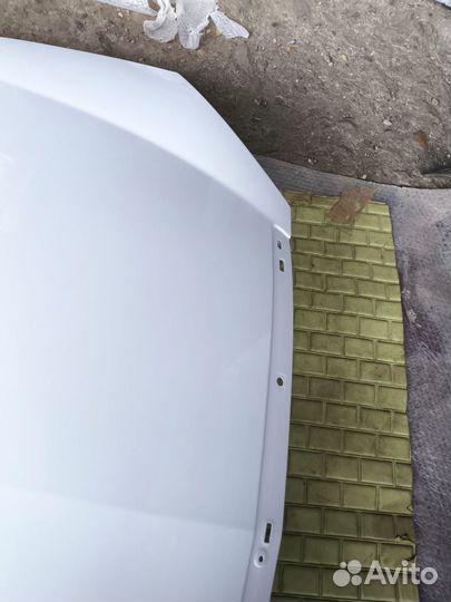 Капот LADA Priora новый белое облако