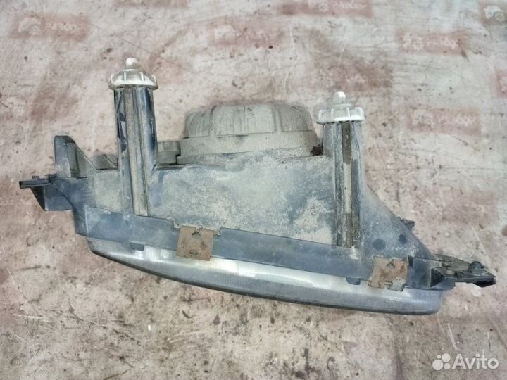 Фара передняя правая Volkswagen Passat B3 2E 1993