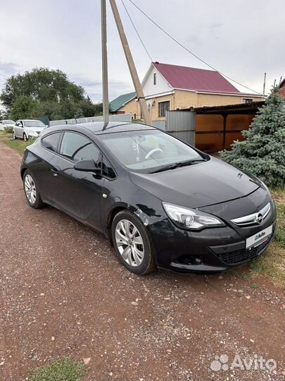 Opel Astra GTC 1.4 МТ, 2012, битый, 158 000 км