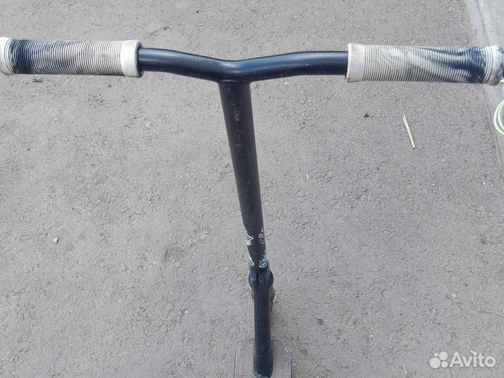 Трюковой самокат