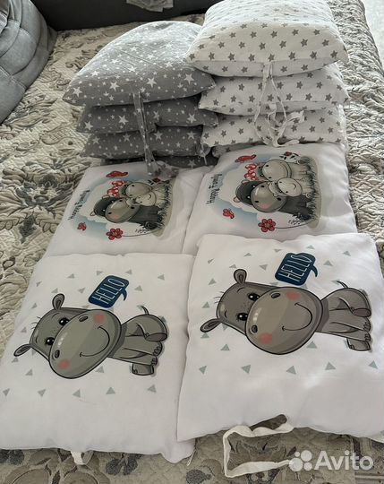 Бортики в детскую кроватку