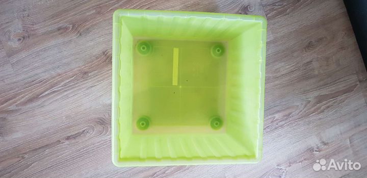 Контейнер/ящик для игрушек на колёсах Vessla IKEA