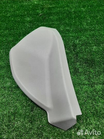 Накладка торпедо правая Mercedes Benz E-class W21