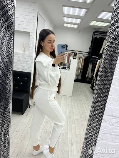 Спортивный костюм