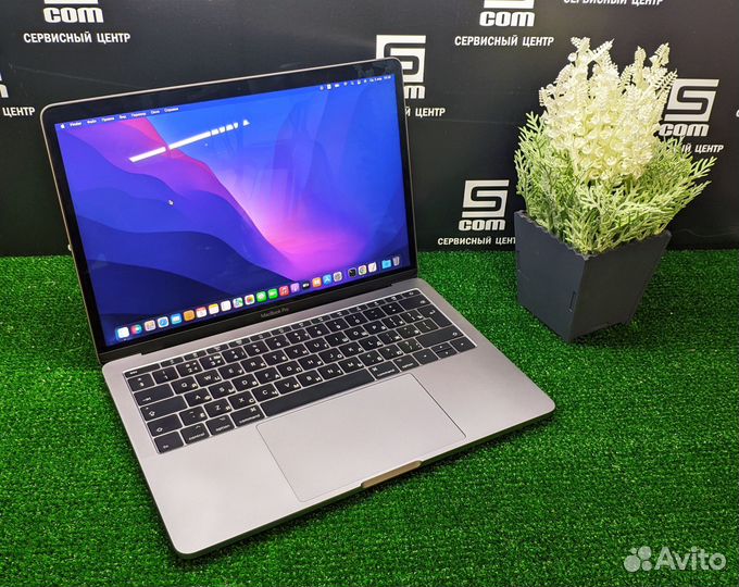 Шикарный Apple MacBook Pro 13 (A1708)