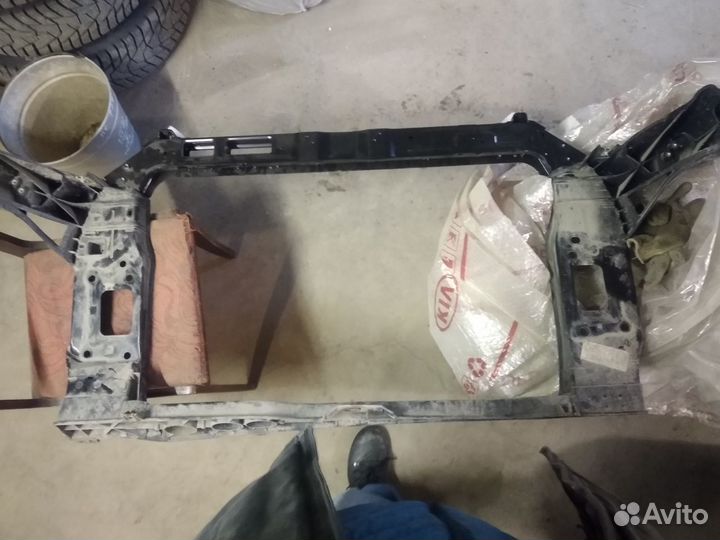 Панель крепления радиатора киа Спортейдж IV