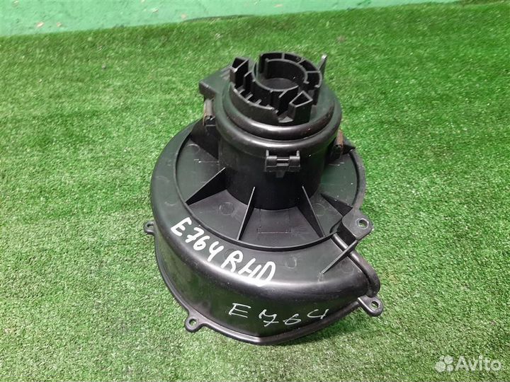 Моторчик печки Opel astra H 2006