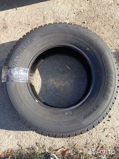 Yokohama Ice Guard IG55 275/65 R17 119T