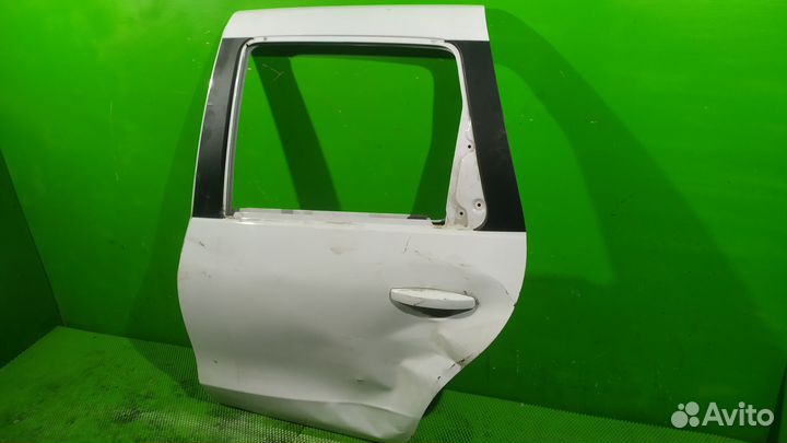 Дверь задняя левая Nissan Terrano 3 D10 14-н.в