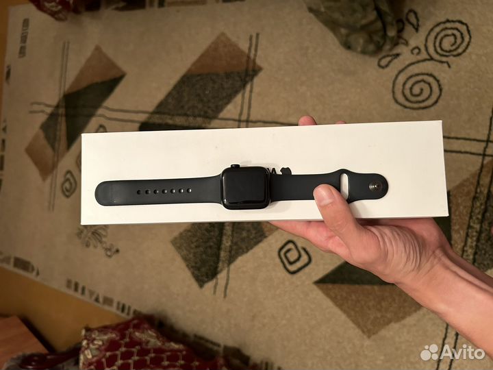 Часы apple watch se 40mm