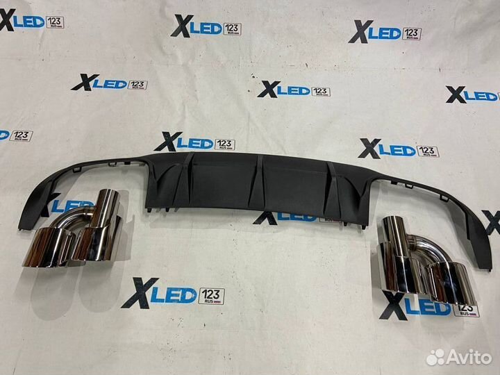 Диффузор Mercedes W204 C63 AMG с насадками хром