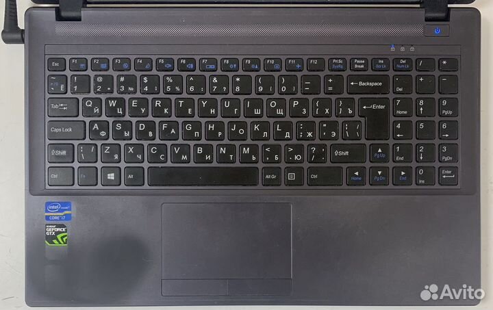 Игровой ноутбук DNS