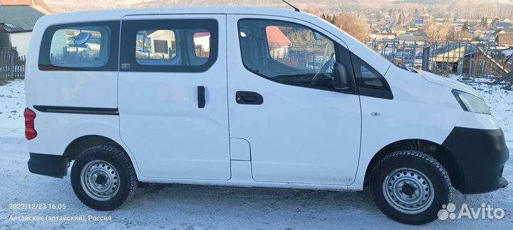 Nissan NV200 1.6 AT, 2018, 99 700 км