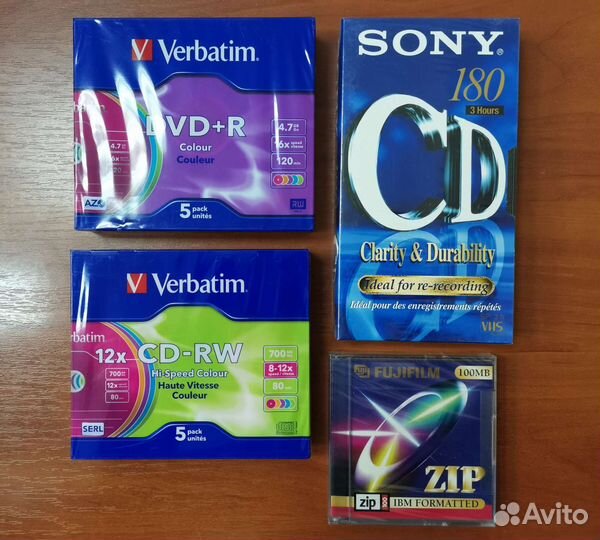 Видео кассеты, CD диски, дискеты