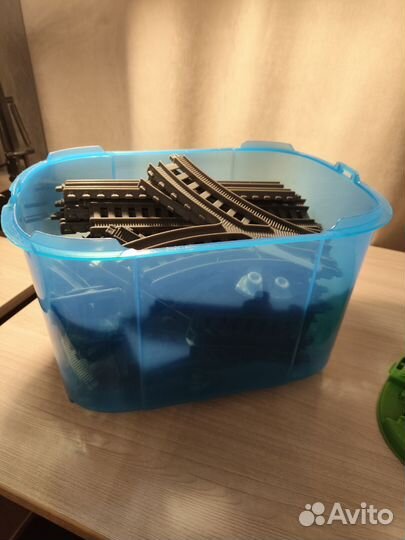 Игрушечная железная дорога паровозик Томас