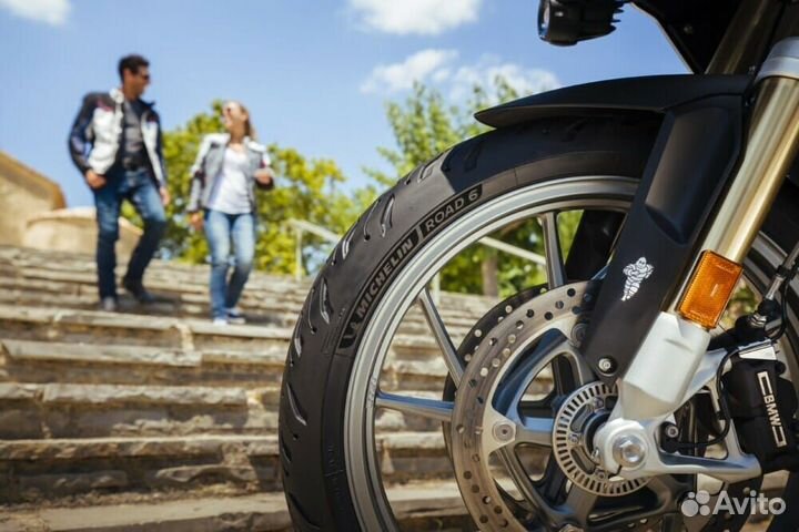 Мотошины 120 70 17 и 190 55 17 Michelin Road 6 GT