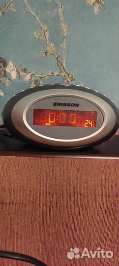 Радиочасы Erisson RC-1202