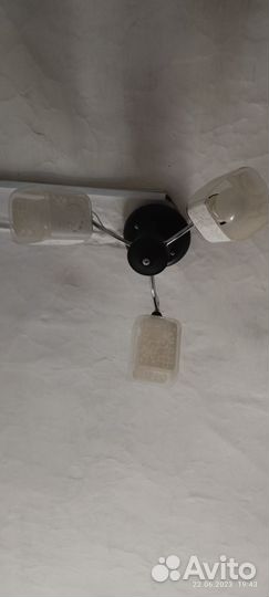 Люстра 2шт б/у 1год