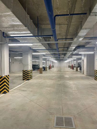 Машиноместо, 14 м²