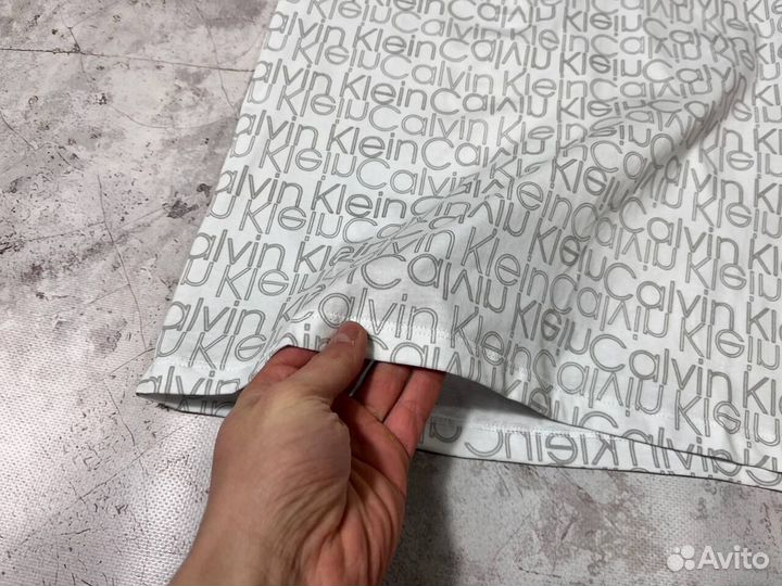 Футболки Calvin Klein