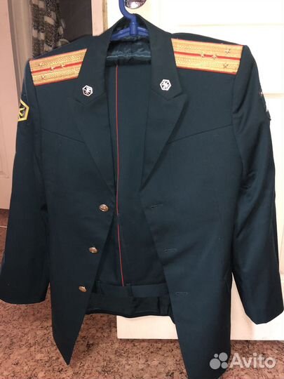 Парадная офицерская форма